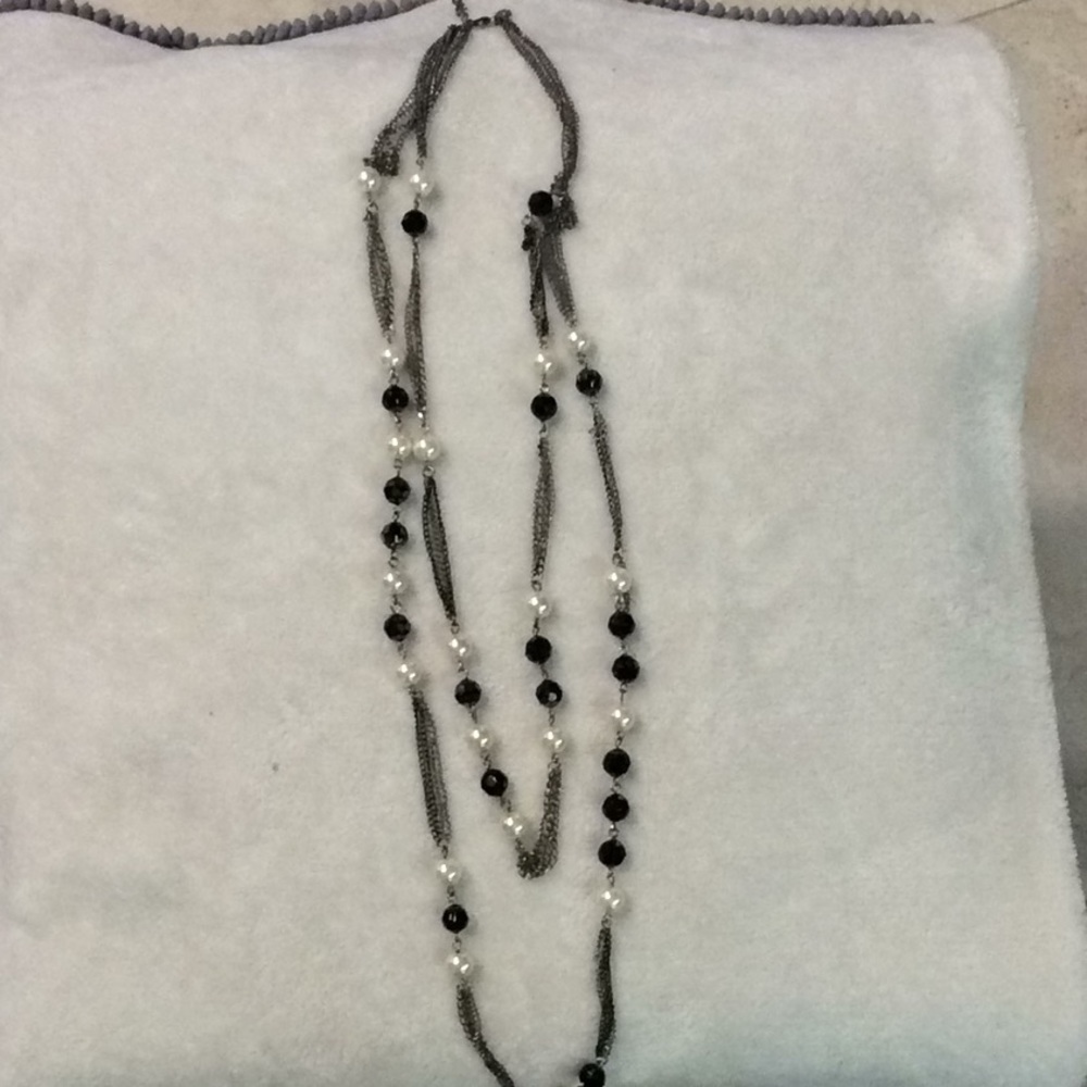 Express pearl and black silver/black necklace